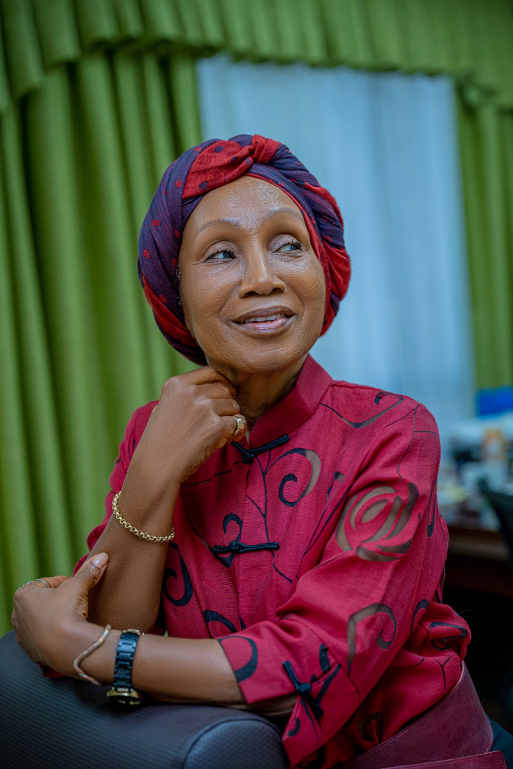 Ora Gibson Richards, author of Dekonti